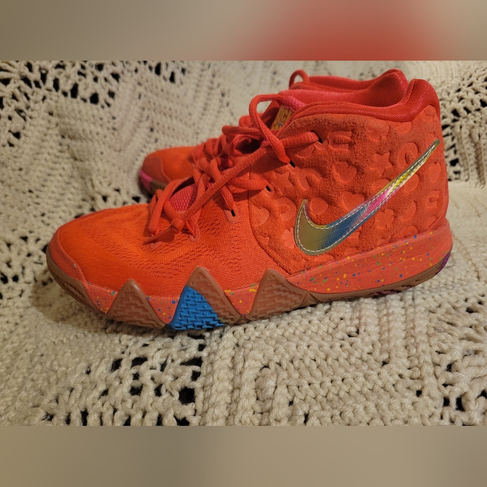 Nike Kyrie 4 Lucky Charms